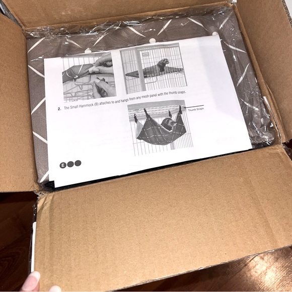 Small Hammock Hideaway for small animals. - Picture 2 of 2